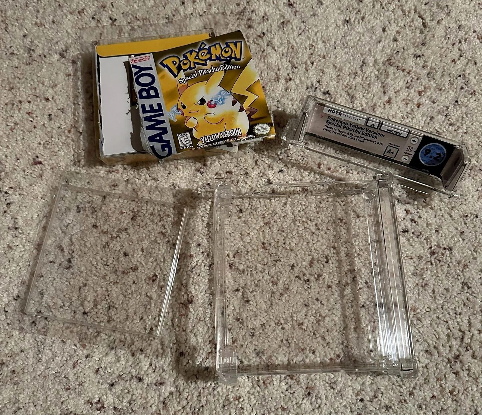 Таможенники испортили запечатанную копию Pokemon Yellow ценой в 10 тыс долларов - фото 1