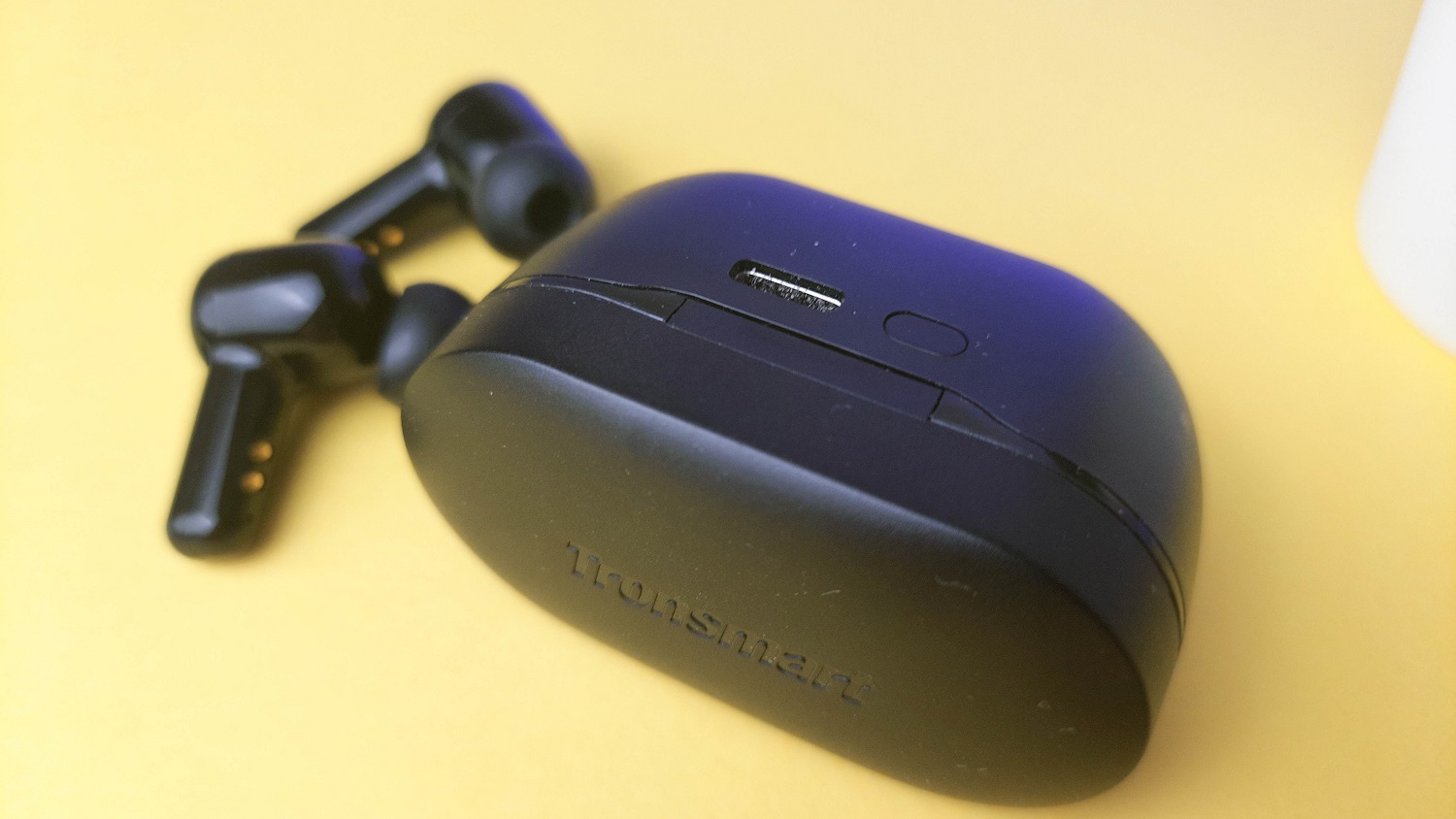 Обзор Tronsmart Apollo Air: как звучат бюджетные TWS-наушники с активным шумоподавлением - фото 4