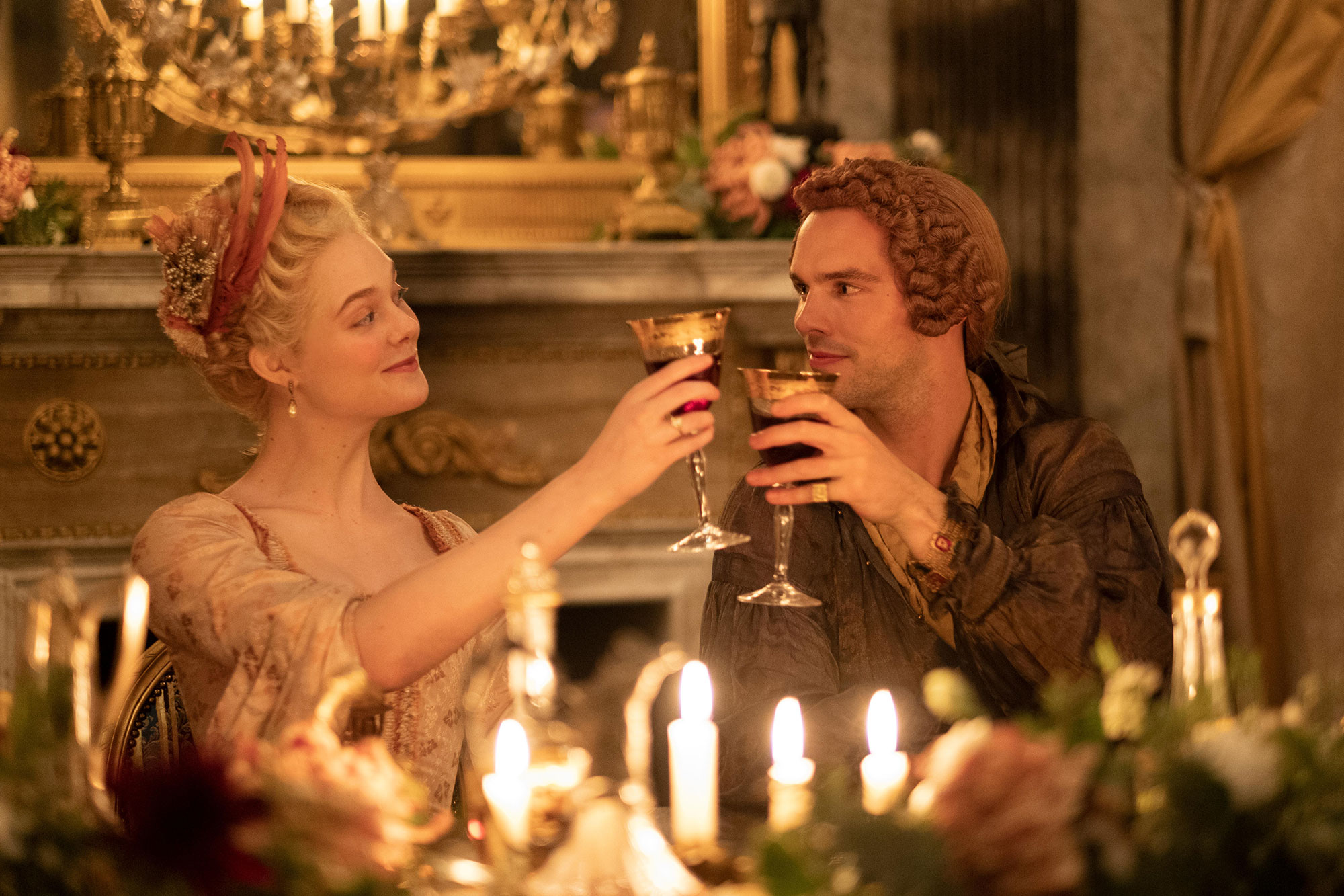 В ожидании «Короны»: лучшие сериалы про королей и королев - фото 2