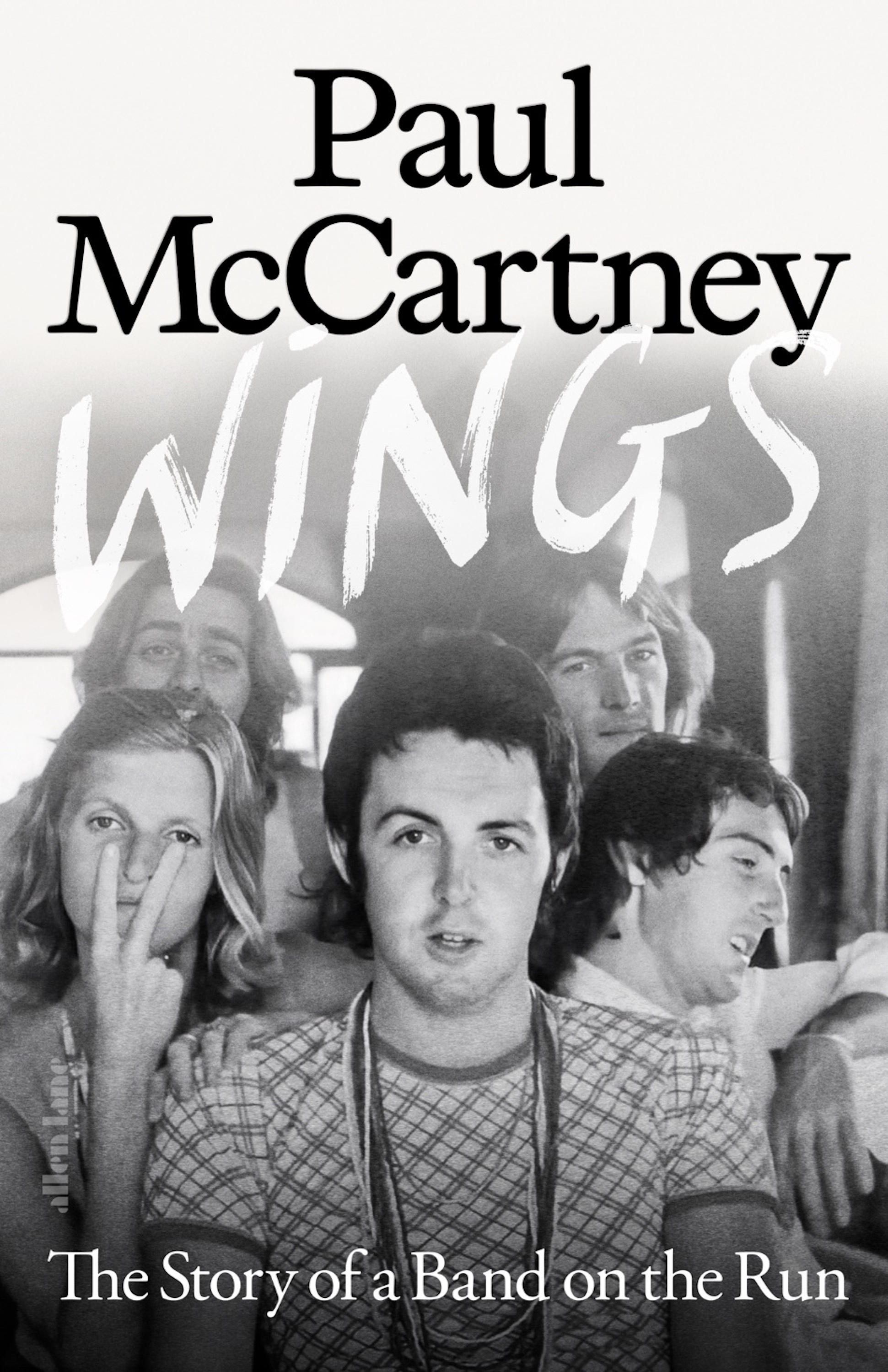  Обложка книги «Wings: The Story Of A Band On The Run»