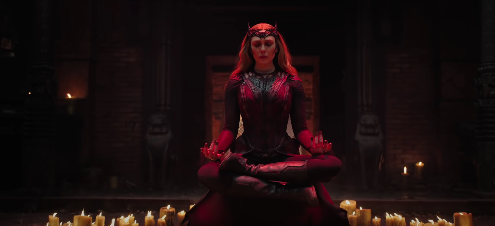 В новом видео «Доктора Стрэнджа 2» у Алой ведьмы изменился костюм - фото 1