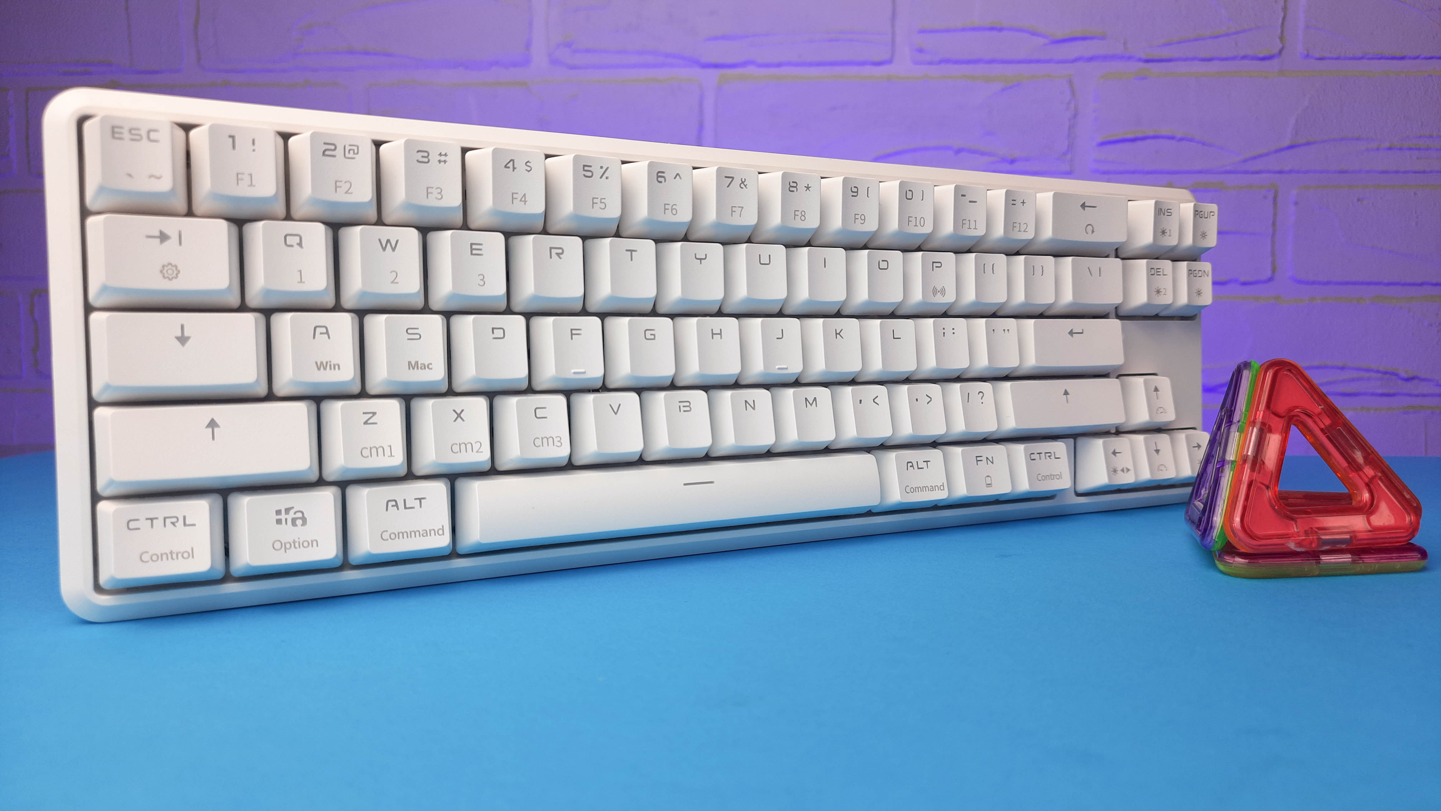 Обзор Hator Skyfall HEX Wireless: настраиваемая игровая клавиатура формата 65% с RGB-подсветкой - фото 13
