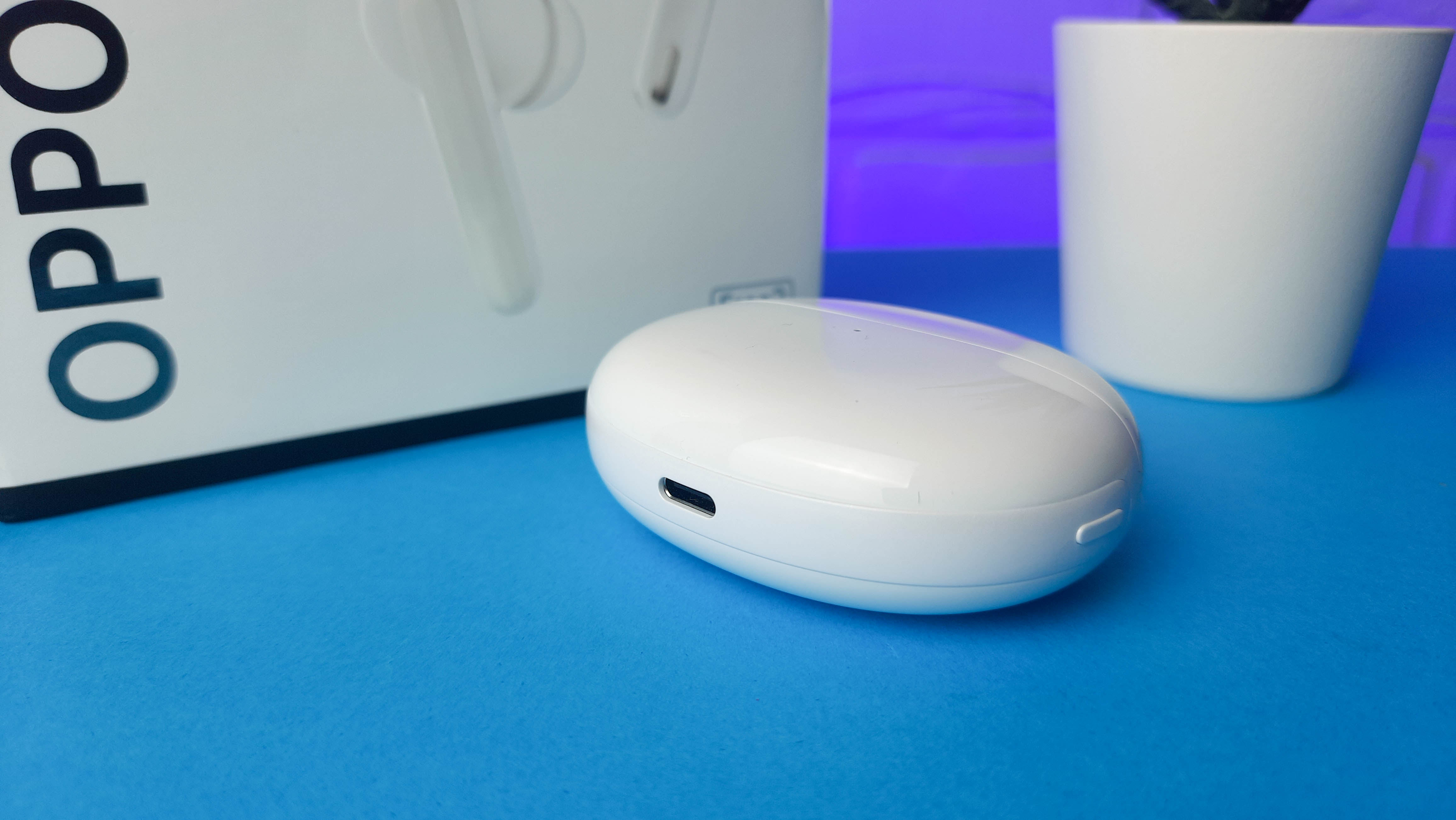 Обзор Oppo Enco Free 2: среднебюджетные TWS-наушники с персонализированным звучанием - изображение 4 Обзор Oppo Enco Free 2: среднебюджетные TWS-наушники с персонализированным звучанием - фото 4