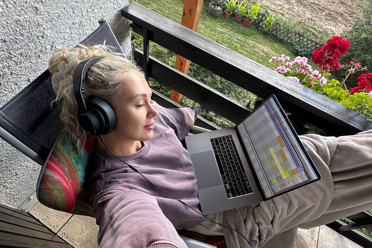 LIZALIZA
Источник: тг-канал артистки