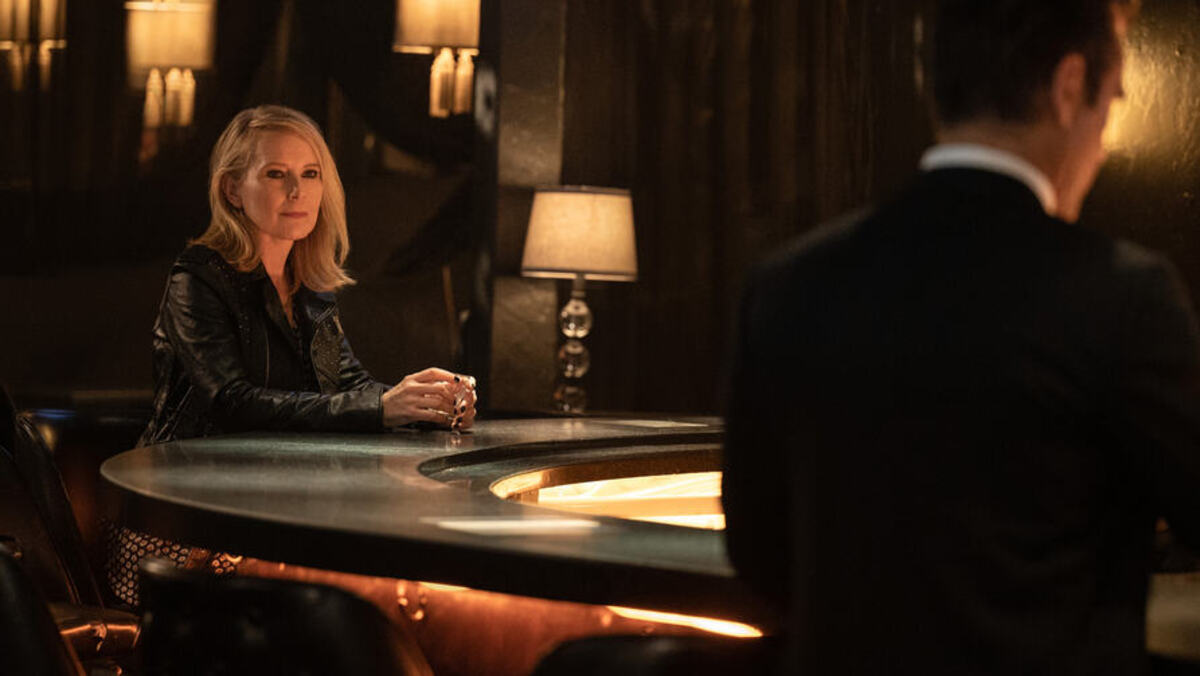 Кадр из сериала «Шугар»