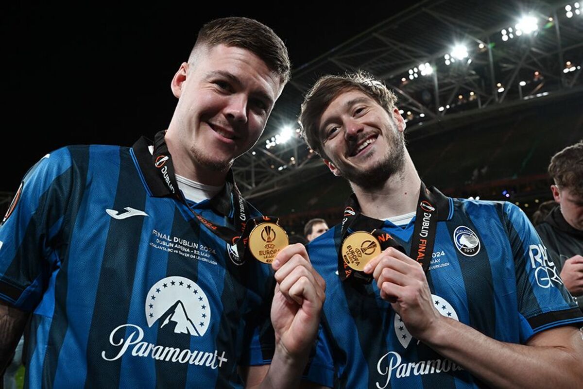 Эмиль Хольм и Алексей Миранчук