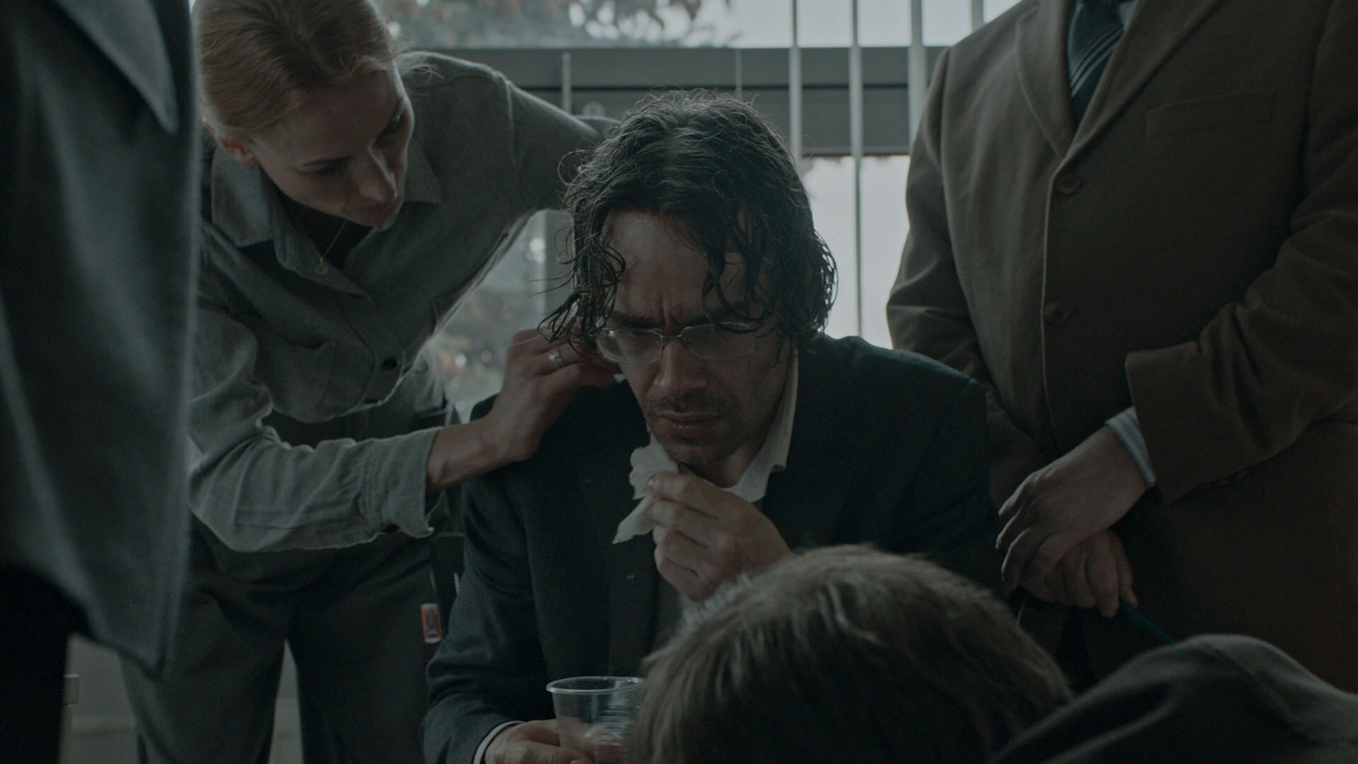 От «Слова пацана» до «Кибердеревни»: 10 лучших российских сериалов 2023 года - фото 1