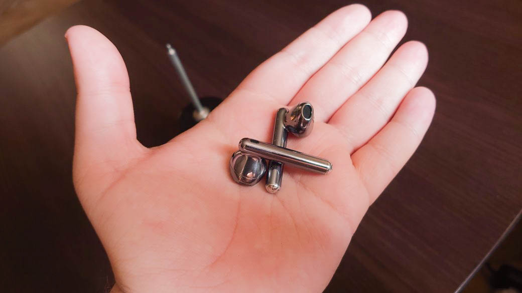 Обзор Huawei FreeBuds 4: как звучат новые премиальные TWS-вкладыши - изображение 5 Обзор Huawei FreeBuds 4: как звучат новые премиальные TWS-вкладыши - фото 5