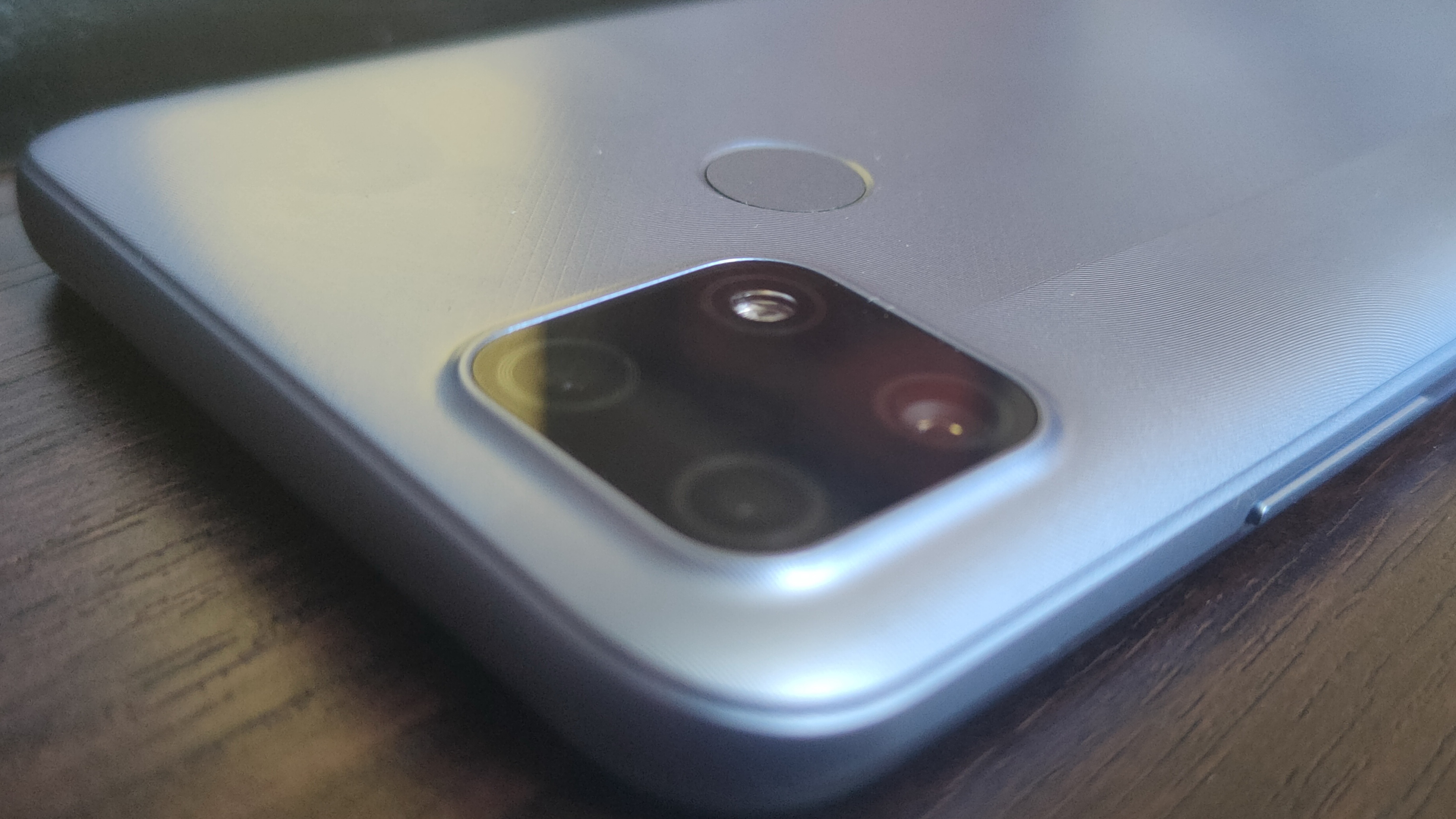 Обзор Realme C25: бюджетный смартфон с большой автономностью и NFC - изображение 6 Обзор Realme C25: бюджетный смартфон с большой автономностью и NFC - фото 6