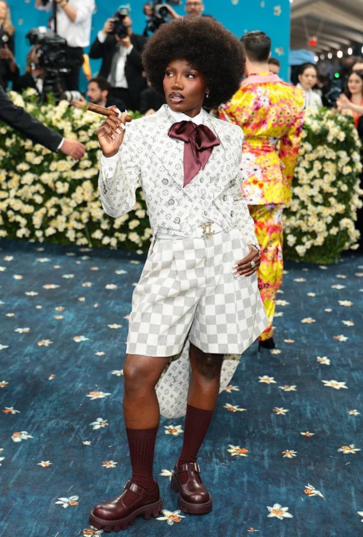 Met Gala 2025: кажется, самый слабый бал Института костюма - изображение 7 Met Gala 2025: кажется, самый слабый бал Института костюма - фото 7