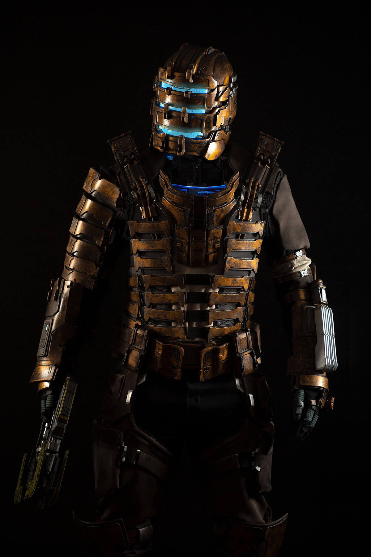 Эпичный косплей на Айзека из Dead Space