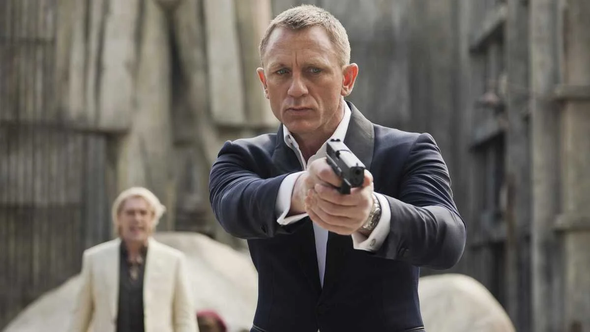 Дэниэл Крэйг на кадре из фильма «007: Координаты „Скайфолл“»