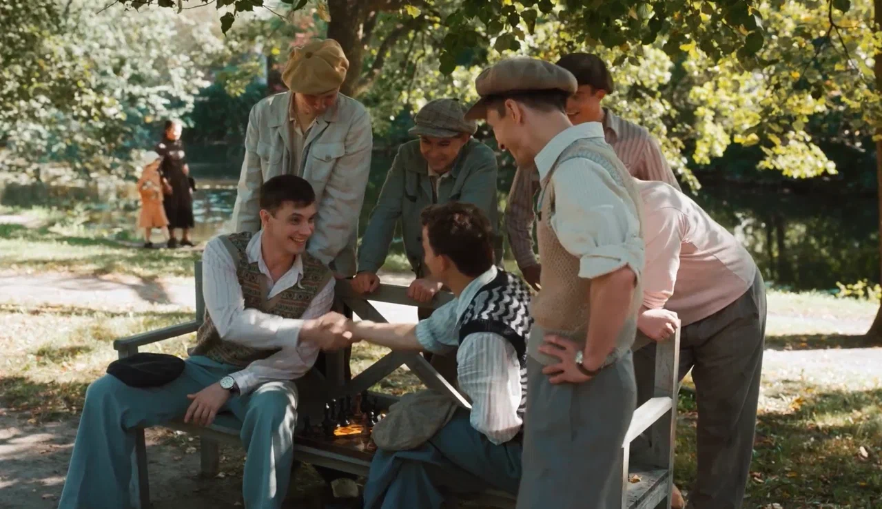 «Внутри я всё равно тянусь к хорошему»: Кирилл Балобан — о новой роли в сериале «Таганрог» - фото 3