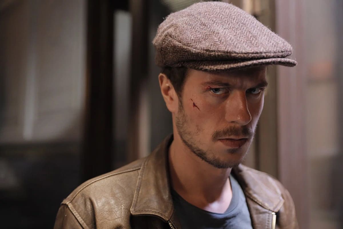 Российские сериалы 2025: от фэнтези до комедий. Что ждёт зрителей? - фото 9