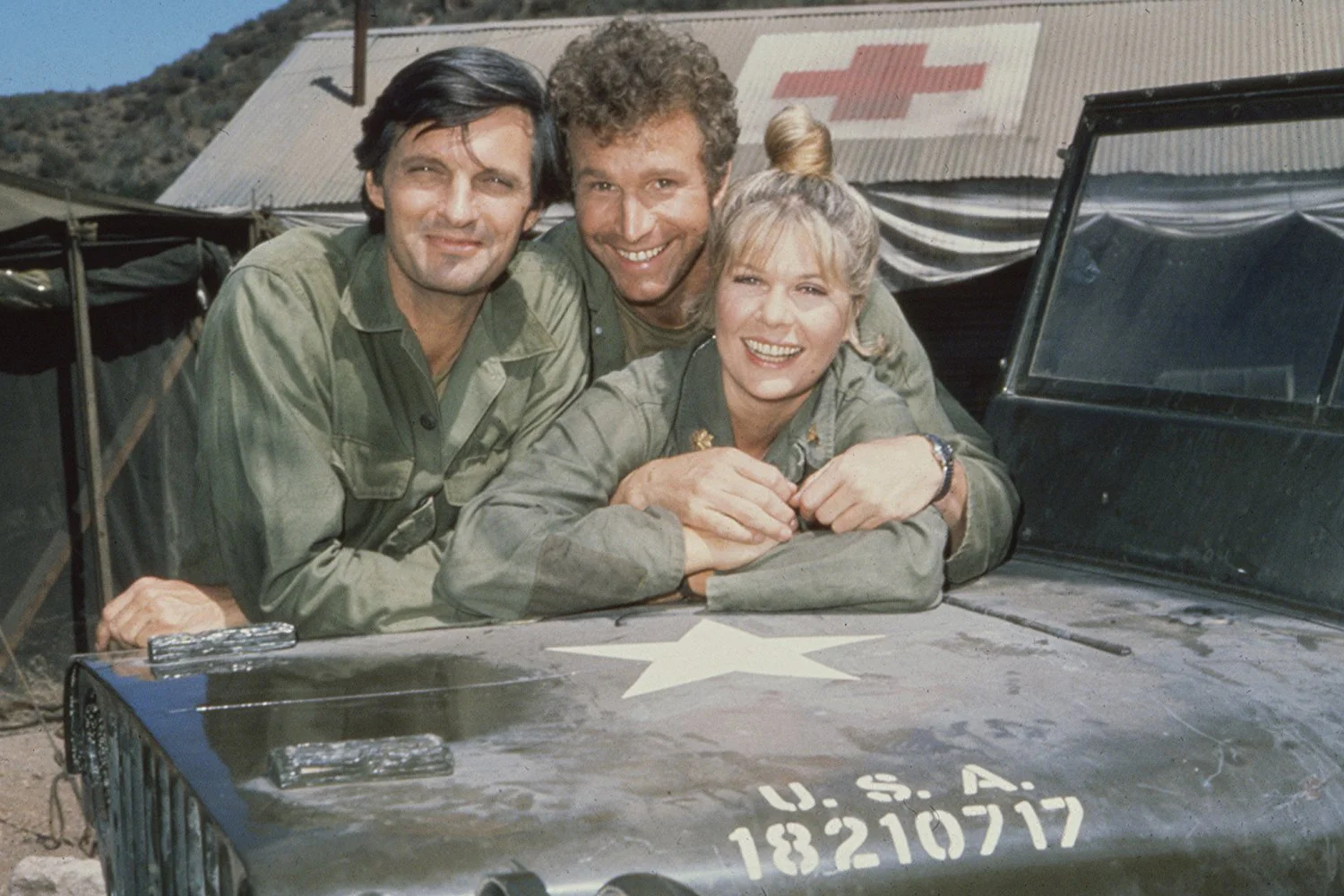 Промо сериала «Чёртова служба в госпитале МЭШ»
Источник: 20th Century Fox Television