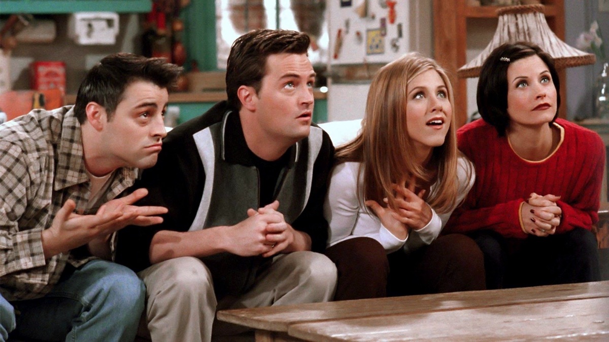 Прощание с Мэттью Перри: вспоминаем лучшие роли актёра и любимые эпизоды «Друзей» - фото 8