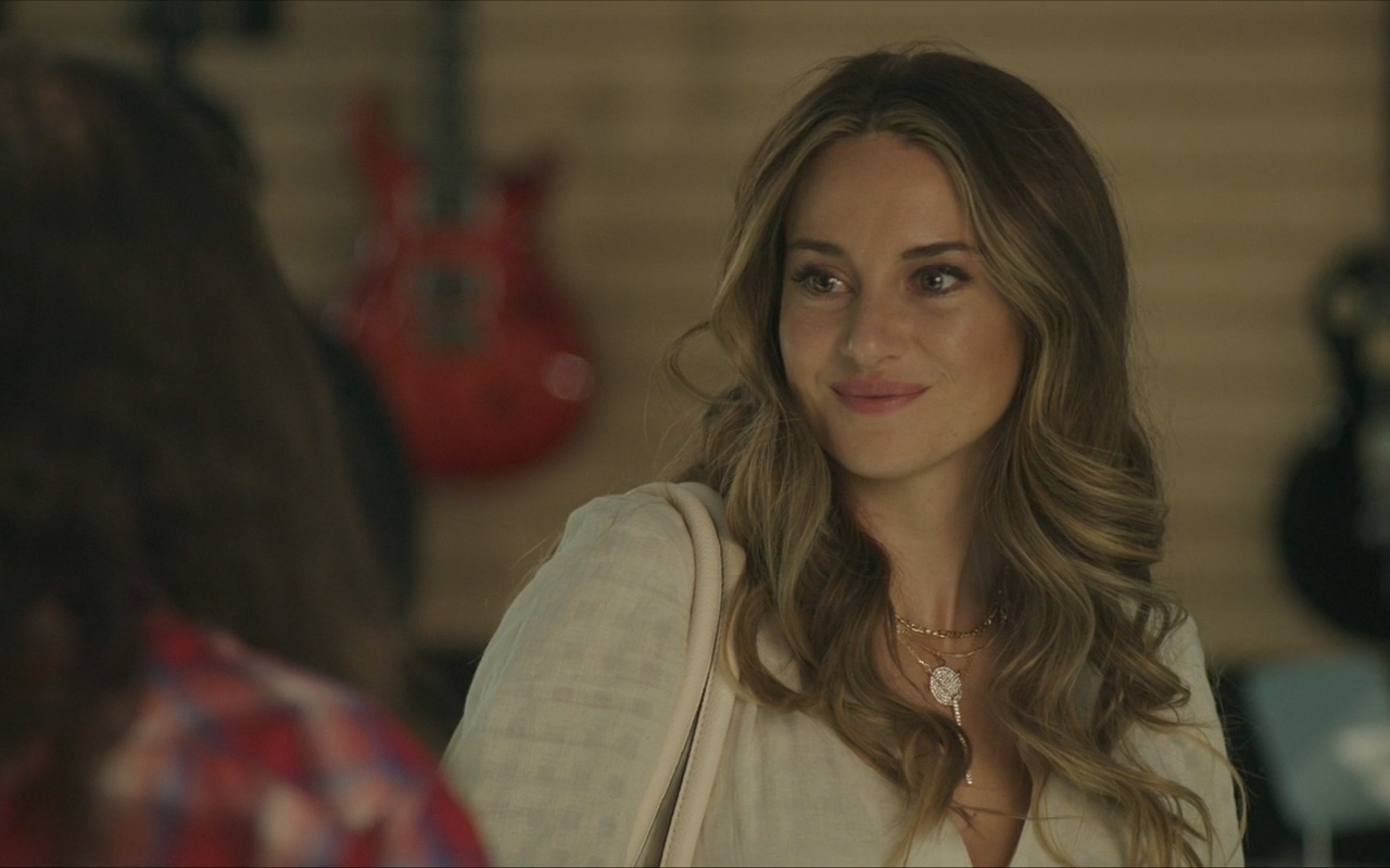 Звезда «Дивергента» сыграет с Линдси Лохан в мрачном сериале о загадочном доме - фото 1