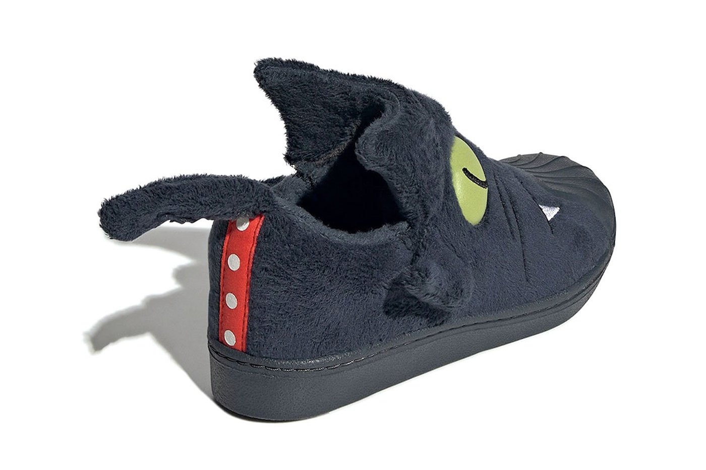 Adidas выпустила кеды в стиле кота Снежка из «Симпсонов» - фото 2