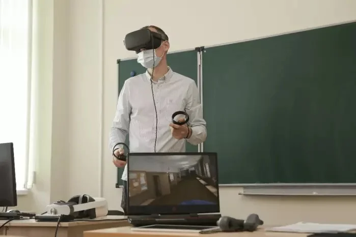 Школьники Нижегородской области начали использовать на уроках ОБЖ VR-очки - фото 1