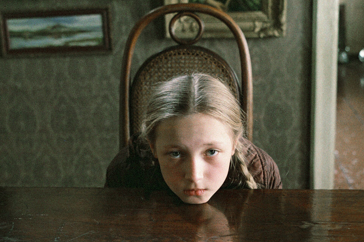 Это последняя большая актёрская работа Юрия Никулина и последняя режиссёрская работа Ролана Быкова в полнометражном кино

Источник: «Мосфильм»