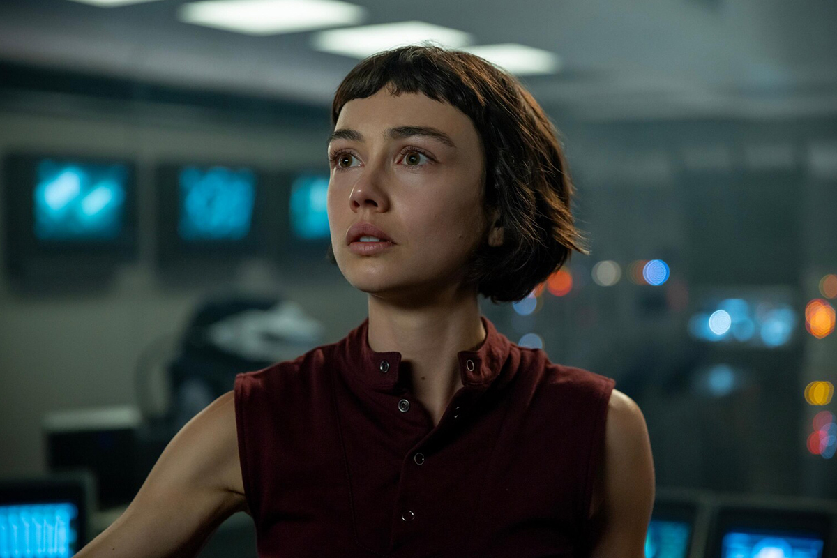 Знакомьтесь — это Венди. Любимица Кавальера, лидер будущего сопротивления и обладатель одного выражения лица на весь фильм
Фото: FX