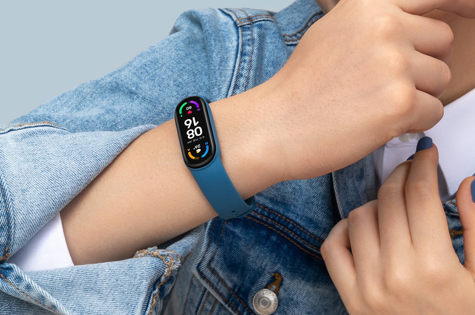 Xiaomi представила для России и мира фитнес-трекер Mi Smart Band 6 с поддержкой NFC - изображение 1 Xiaomi представила для России и мира фитнес-трекер Mi Smart Band 6 с поддержкой NFC - фото 1