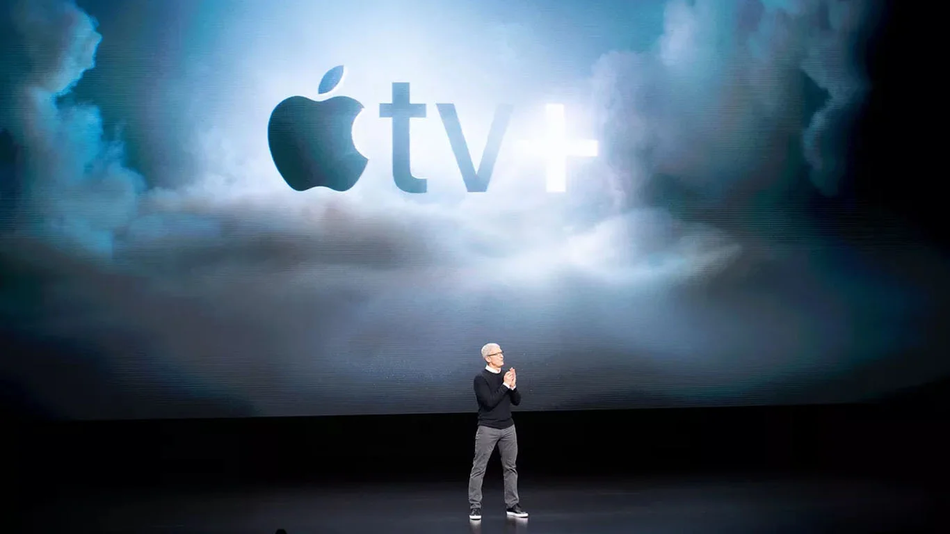 10 лет назад Тим Кук стал главой Apple: что происходило с компанией в эти годы - фото 2