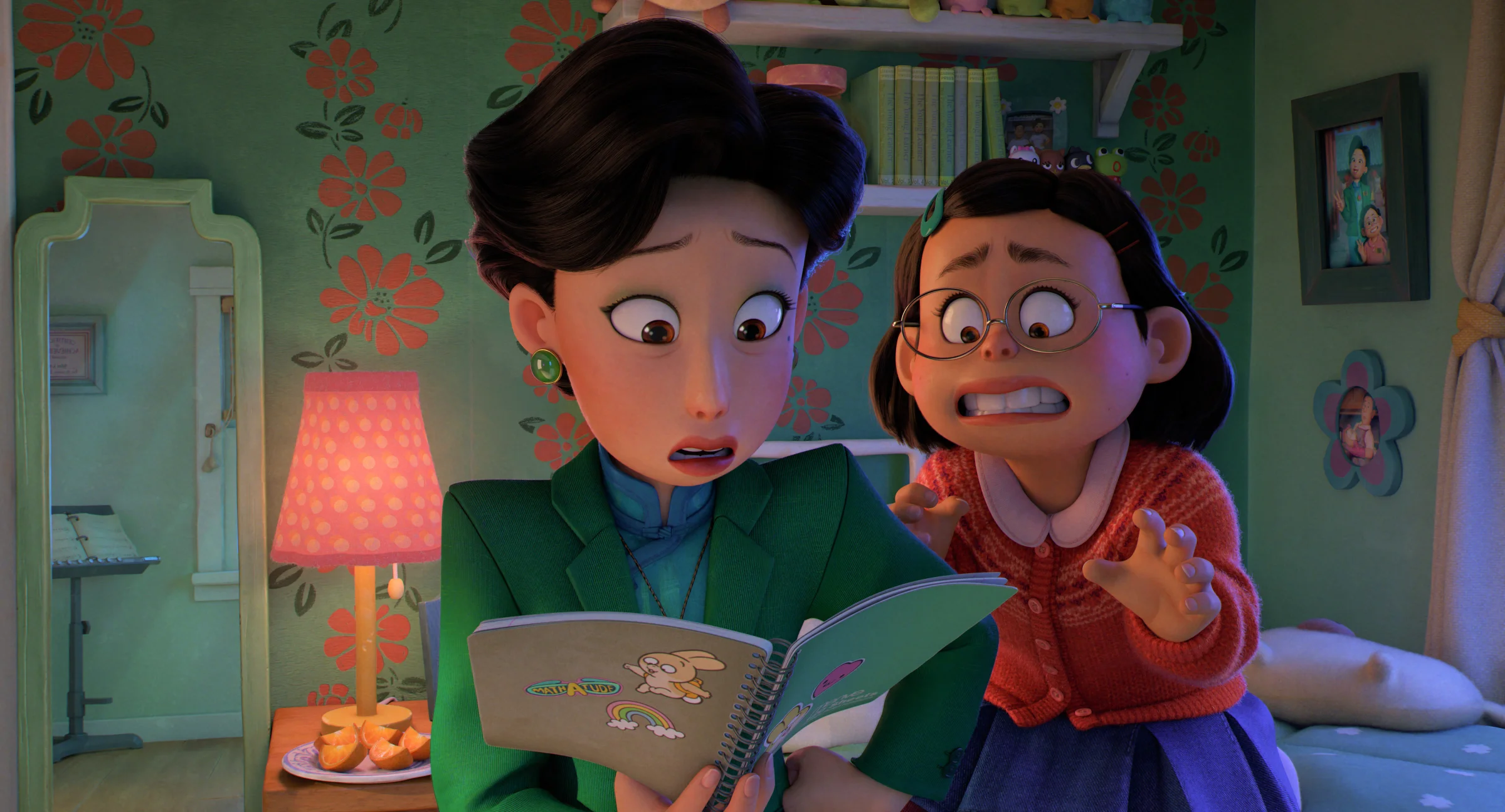 Пережить 13 и понять в 40: какие недетские проблемы поднимает новый мультфильм Pixar «Я краснею» - фото 1