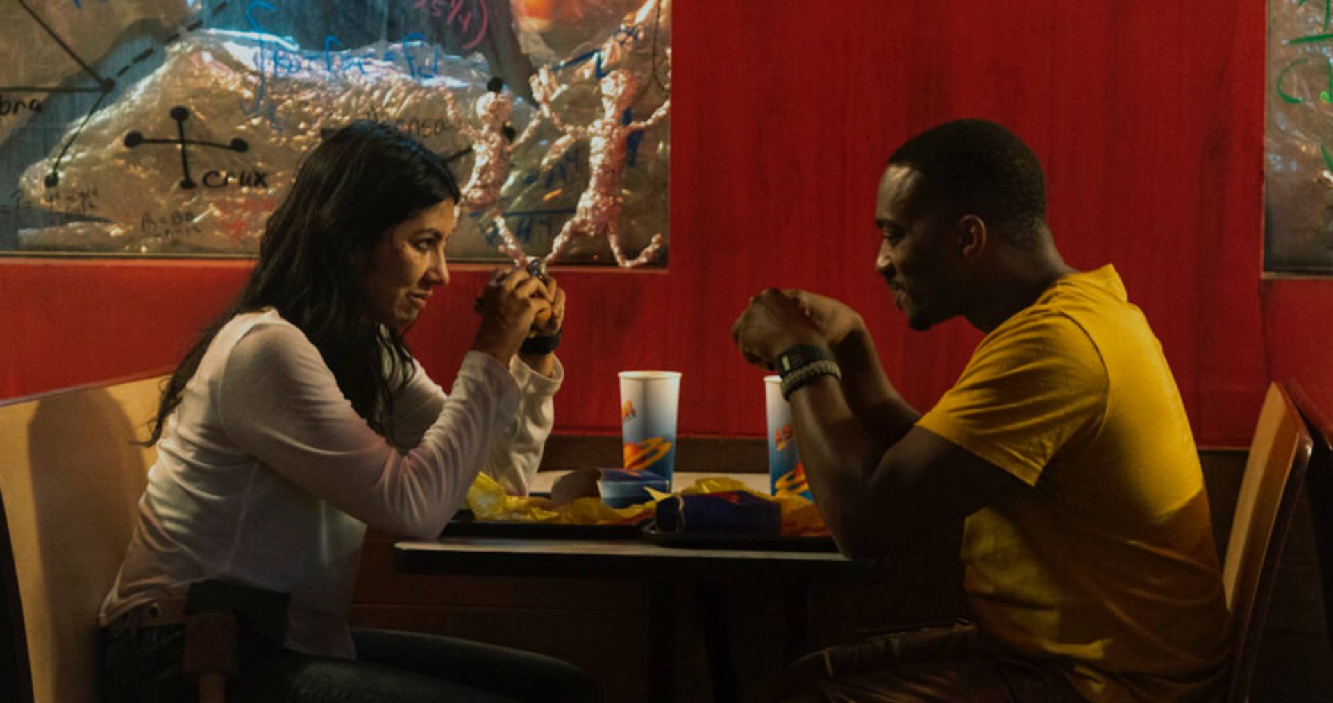 Рецензия на сериал «Скрежет металла» – жестокий и романтичный приквел культовой игры - фото 3