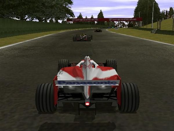 F1 2002 — скриншот 1