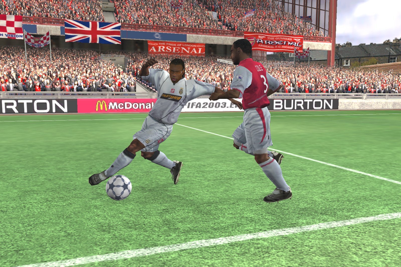 FIFA 2003 — скриншот 4