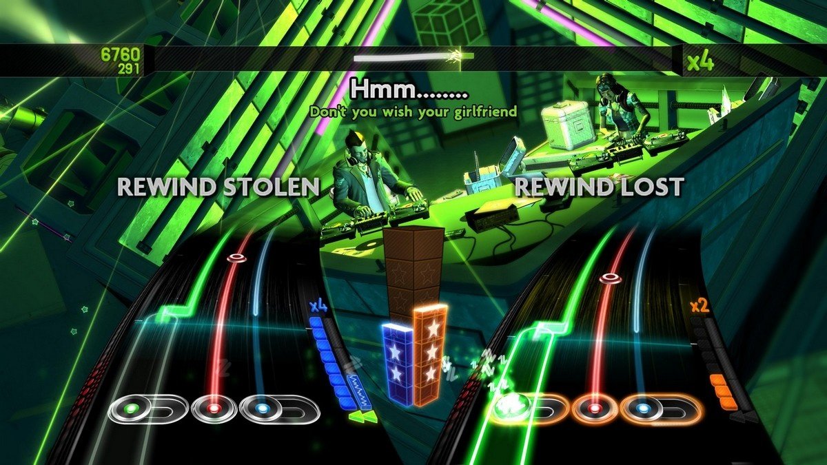 DJ Hero 2 — скриншот 1