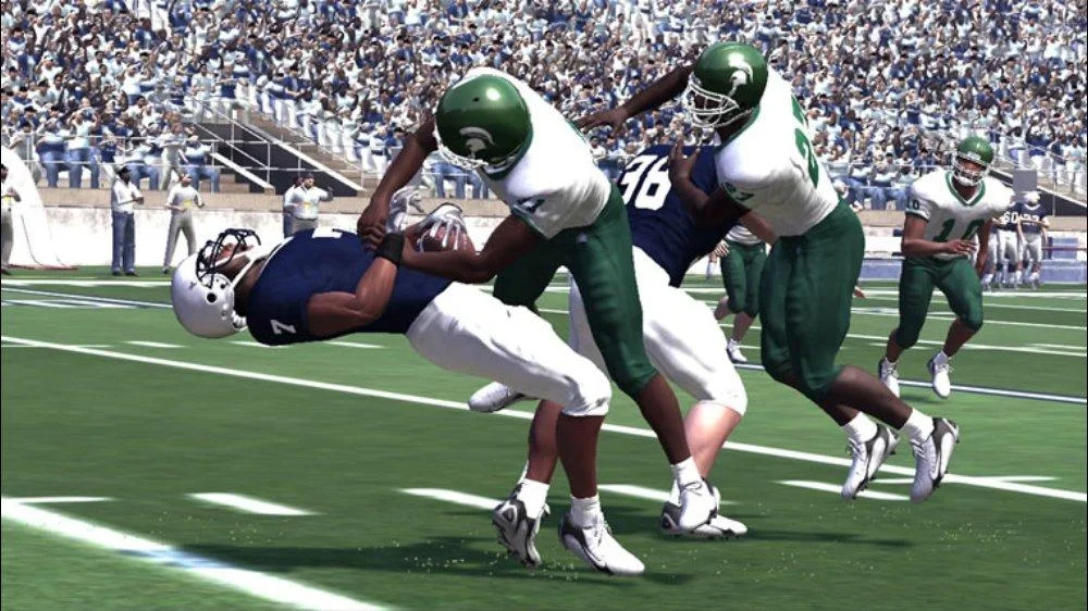 NCAA Football 07 - кадр 3