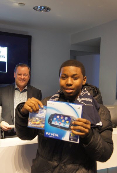 Мировые продажи PS Vita достигли 1,2 млн устройств - изображение обложка