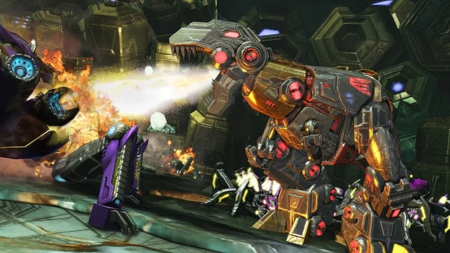 Transformers: Fall of Cybertron - кадр 1