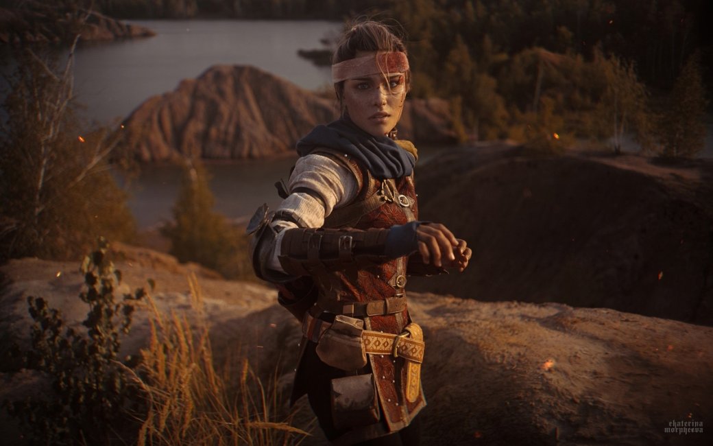 Модель предстала в образе храброй Амиции из игры A Plague Tale: Innocence — изображение 9