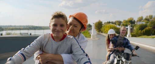 Цифровая премьера фантастической комедии «Один хороший день» состоялась на PREMIER