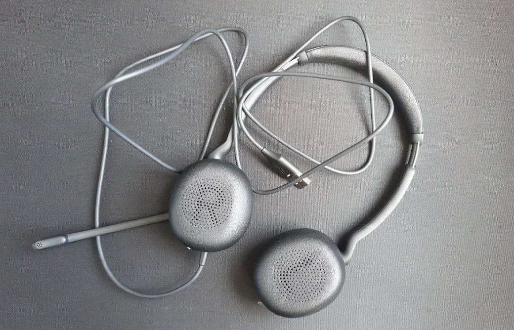 Обзор Jabra Evolve2 30: компактная проводная гарнитура для удалённой работы — фото 5