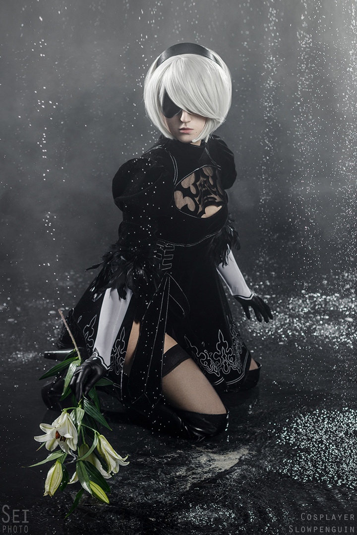 Холодная, но манящая 2B в новом прекрасном косплее NieR: Automata — фото 7