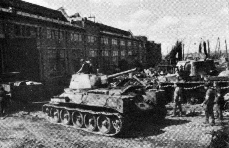 Игрок сопоставил карты Battlefield 4 с фотографиями настоящих мест — изображение 16