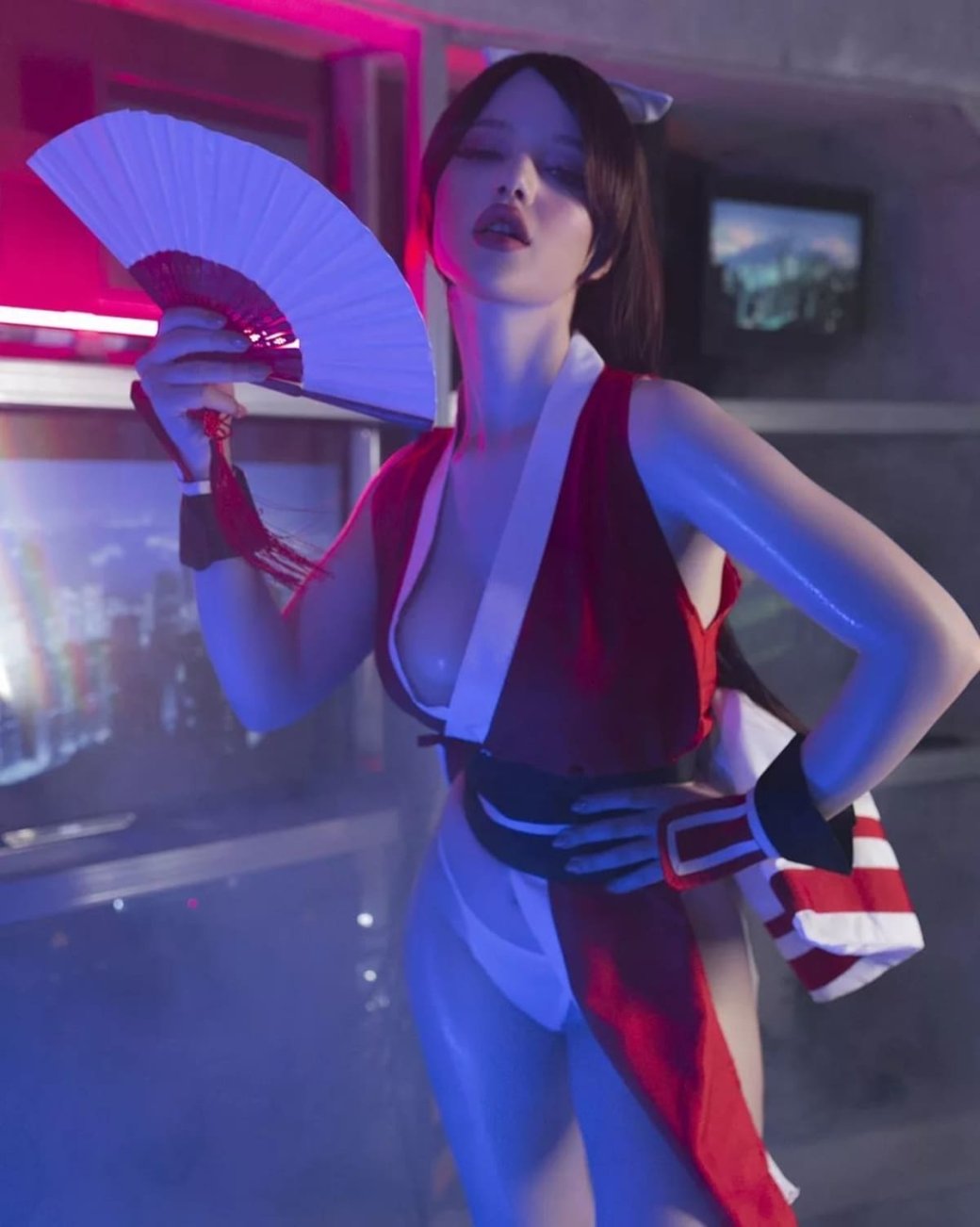 Галерея Россиянка показала пикантный косплей на Мэй Ширануи из The King of Fighters - 5 фото