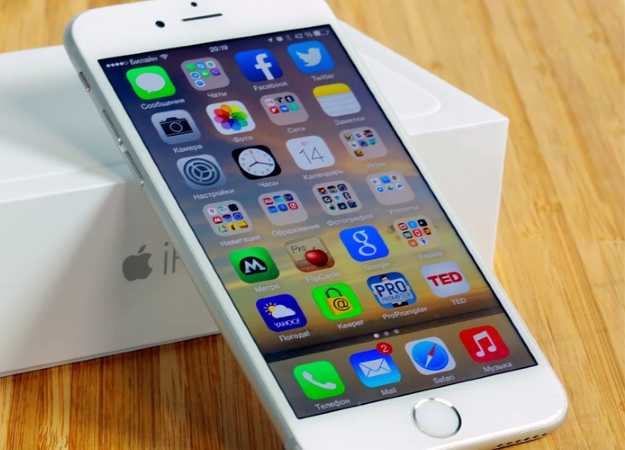 Apple извинилась за замедление старых iPhone и предложила скидку на замену батареи — фото 1
