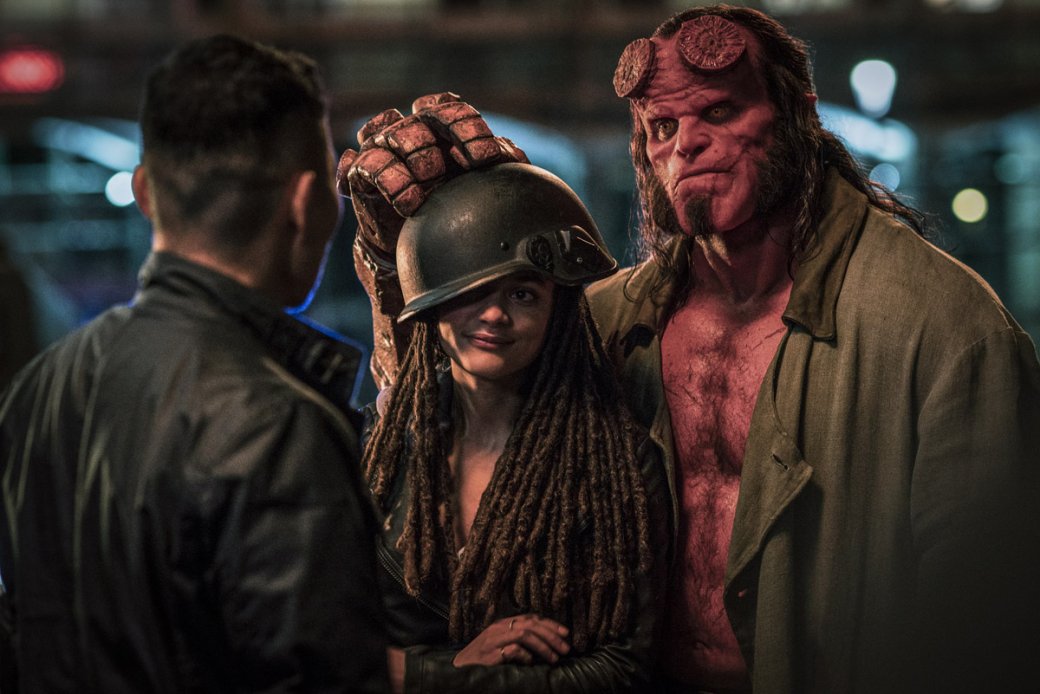 Кадр из фильма «Хеллбой» (Hellboy), 2019 г.