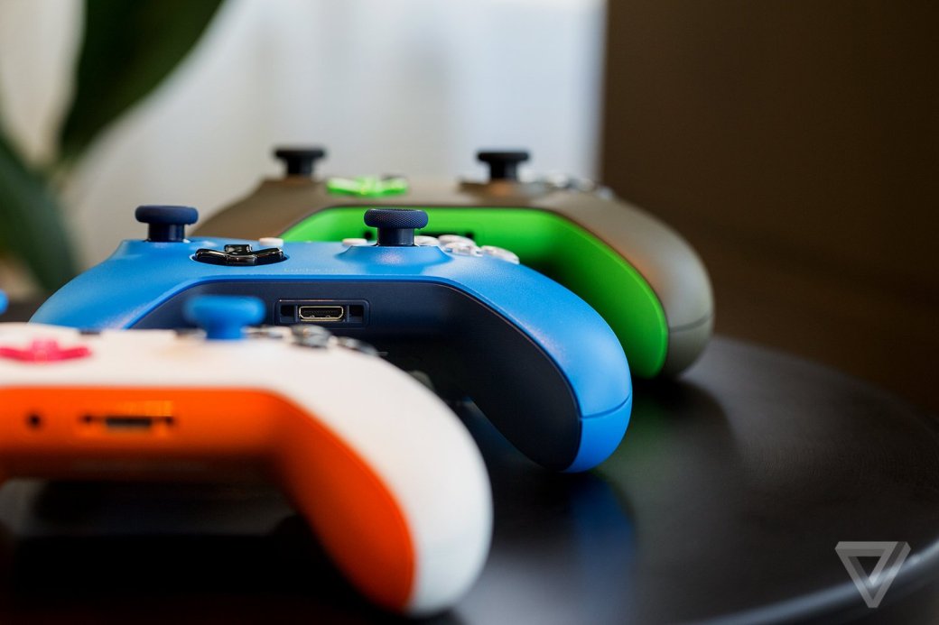 Галерея Microsoft поможет раскрасить ваш геймпад Xbox One - 3 фото