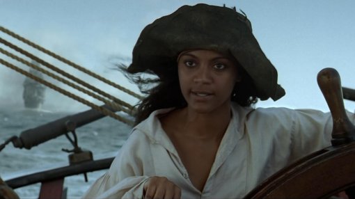 Зои Салдана получила извинения Брукхаймера после съёмок в «Пиратах Карибского моря»
