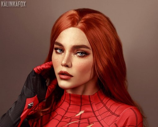 Модель показала горячий косплей на Мэри Джейн в порванном костюме Человека-паука