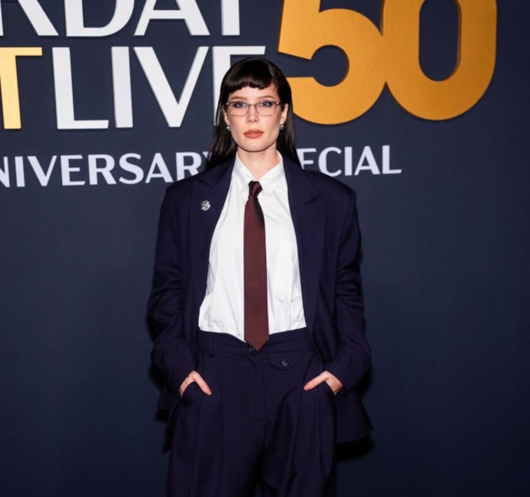 Певица Холзи

Источник: The Stewart of NY/ WireImage