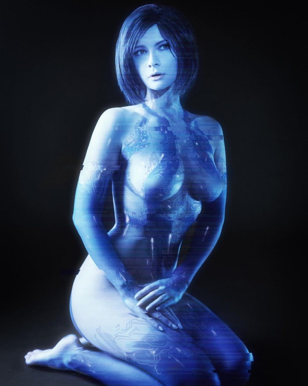 Россиянка показала эффектный косплей по Halo. Она перевоплотилась в Кортану — изображение 4