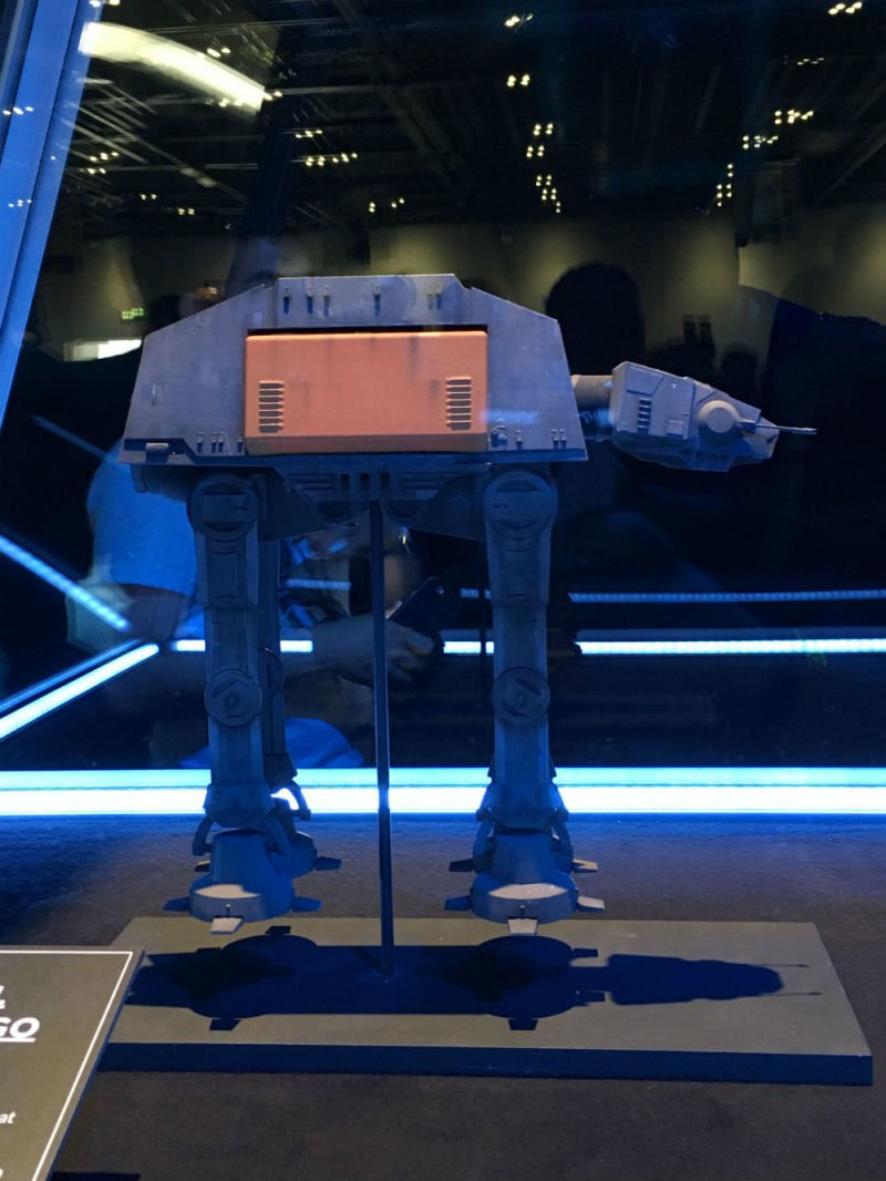 Галерея На Star Wars Celebration показали новые имперские корабли из Rogue One - 3 фото