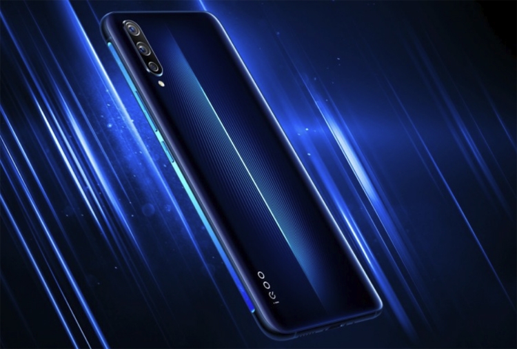 Vivo представила флагман iQOO — новый конкурент Samsung Galaxy S10 и Xiaomi Mi 9 — фото 2